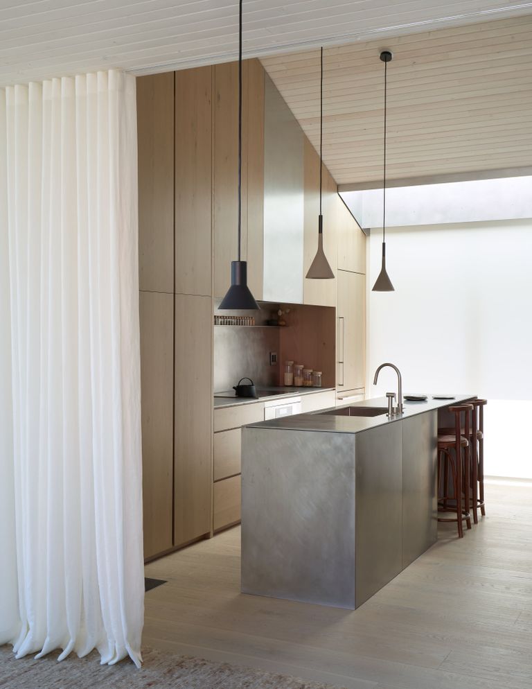 Minimalist Kitchens That Are Calm And Clutter Free Livingetc