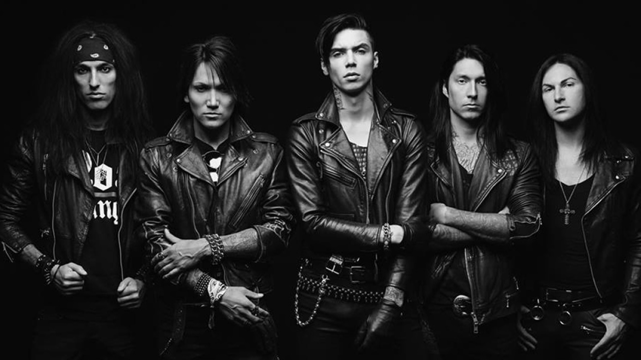 black veil brides "humbled" to work with rock