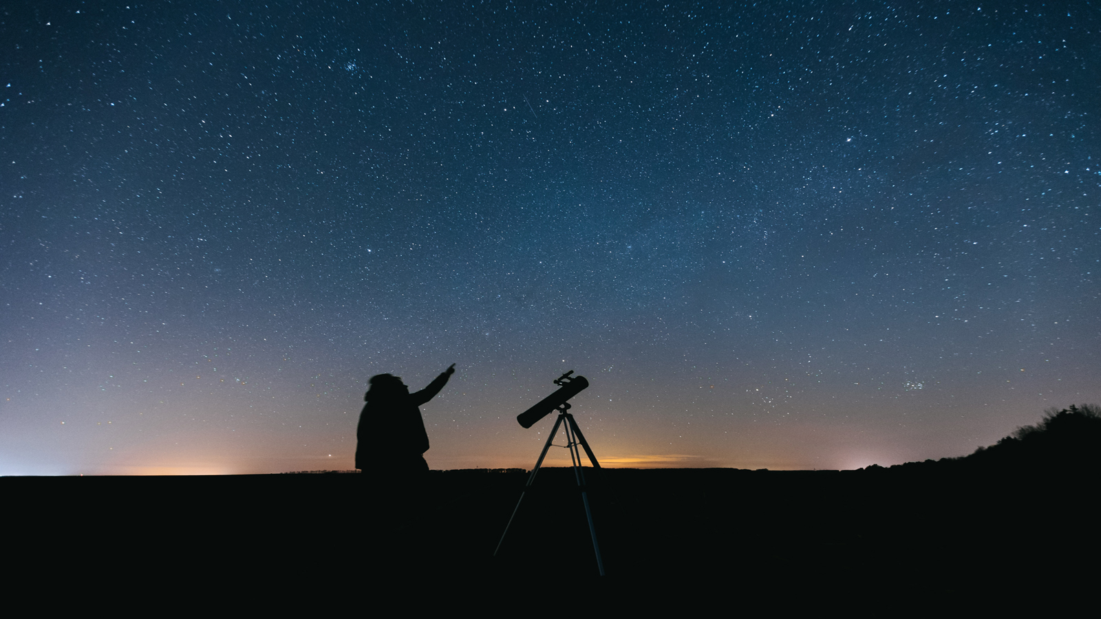 Why a low-cost telescope is perfect this holiday season 2022