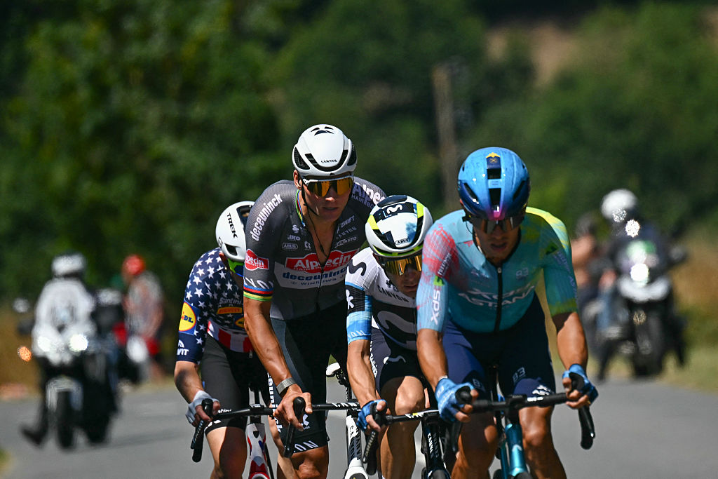Tour de France stage 6 Live – Hungry Mathieu van der Poel chasing breakaway success the day after relinquishing yellow to Tadej Pogačar 