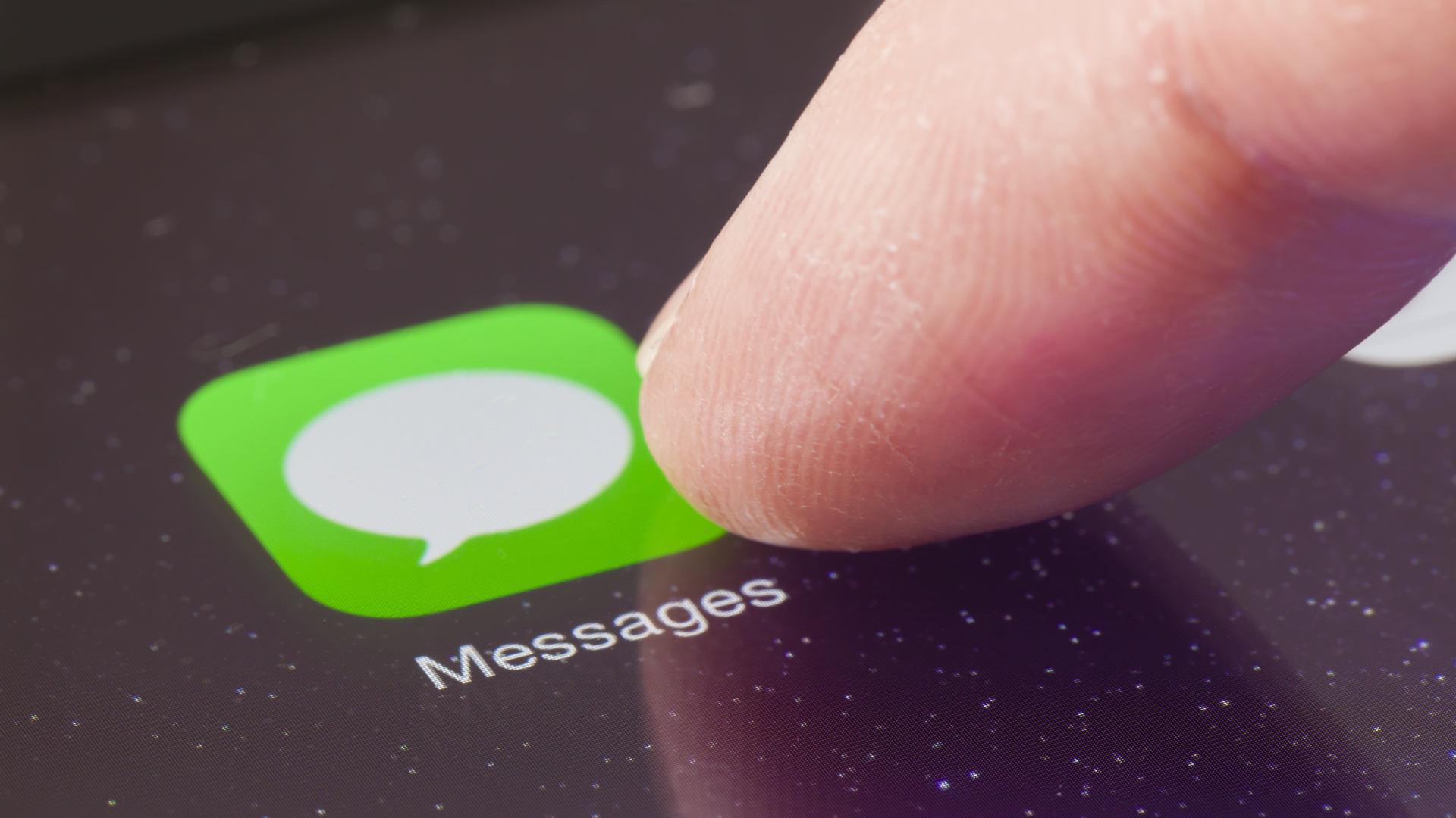How to unsend a text message in iOS 16 Messages