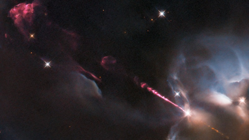Hubble telescope captures spectacular laser-like jet from infant star (photo) thumbnail