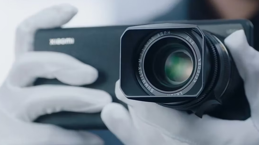 Xiaomi 12S Ultra concept fixes the cameraphone's biggest problem