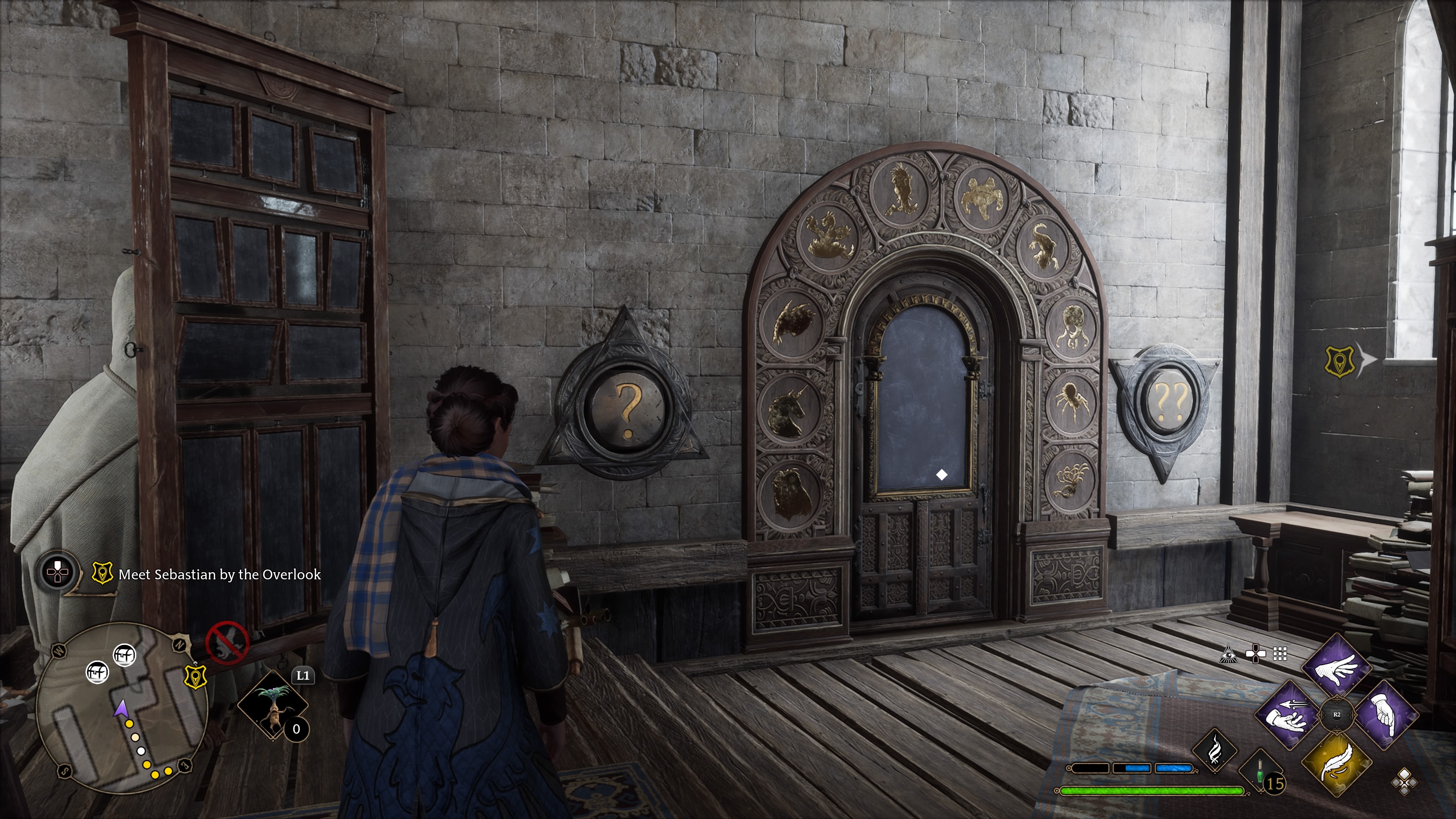How to solve the animal symbols puzzle door in Hogwarts Legacy