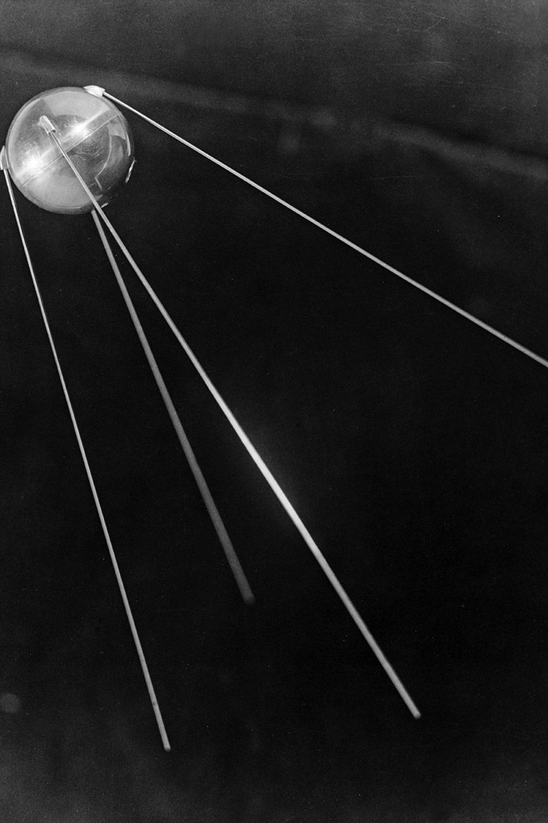 Sputnik Earth S First Artificial Satellite In Photos Space