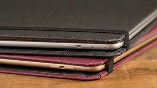 Pad Quill Contega Thin Case