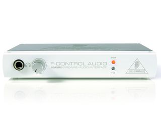 Behringer FCA202