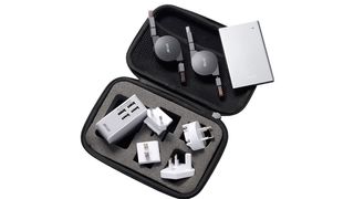 Olixar 4 in 1 Power Up Kit with Lightning Connector