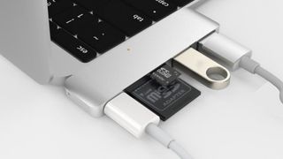 6 HyperDrive USB Type C 5 in 1 Hub