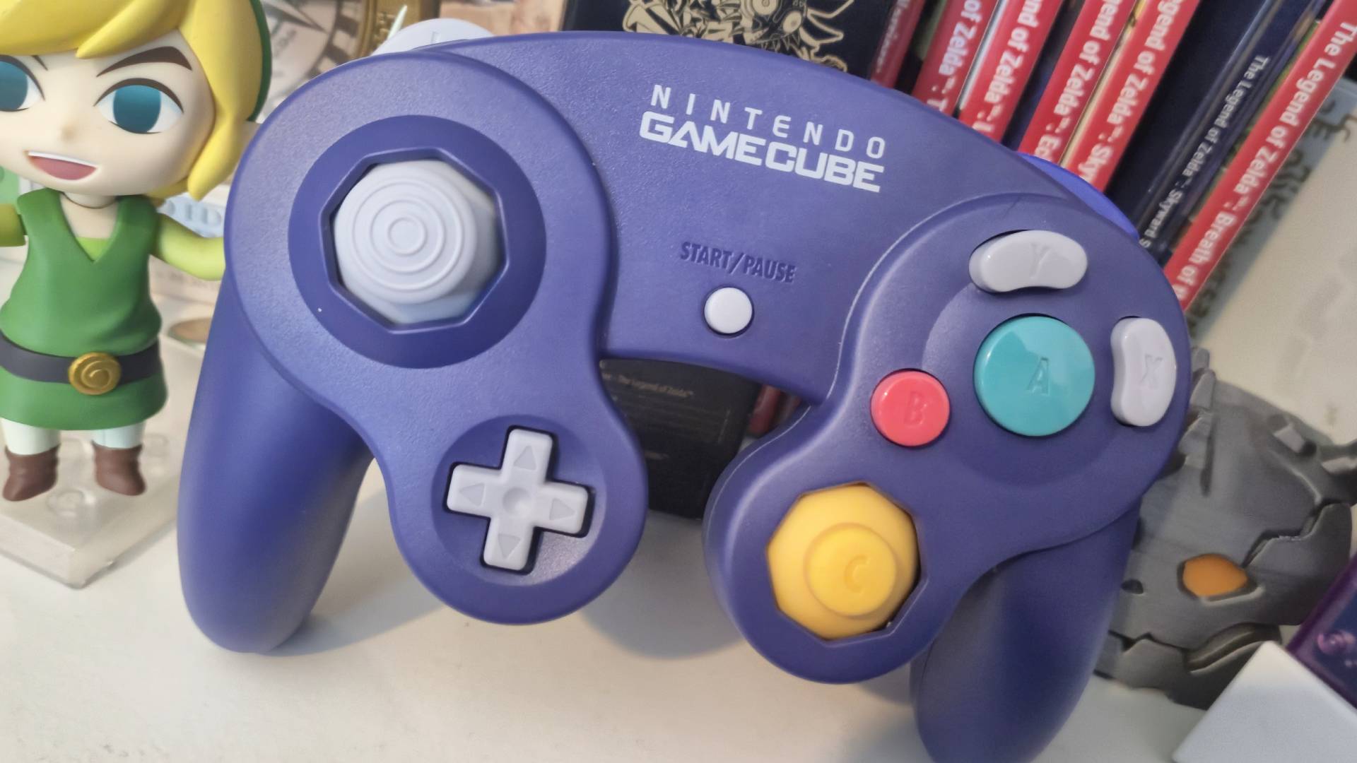 Photo of the NSO wireless GameCube controller taken by Rosalie Newcombe.