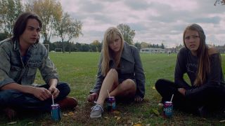 12 It Follows 2015
