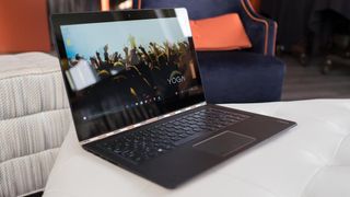 Lenovo Yoga 900