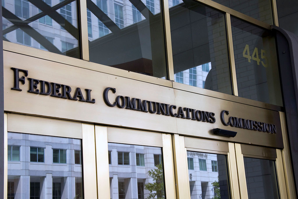 FCC loses legal battle to hide IP addresses of net neutrality comments