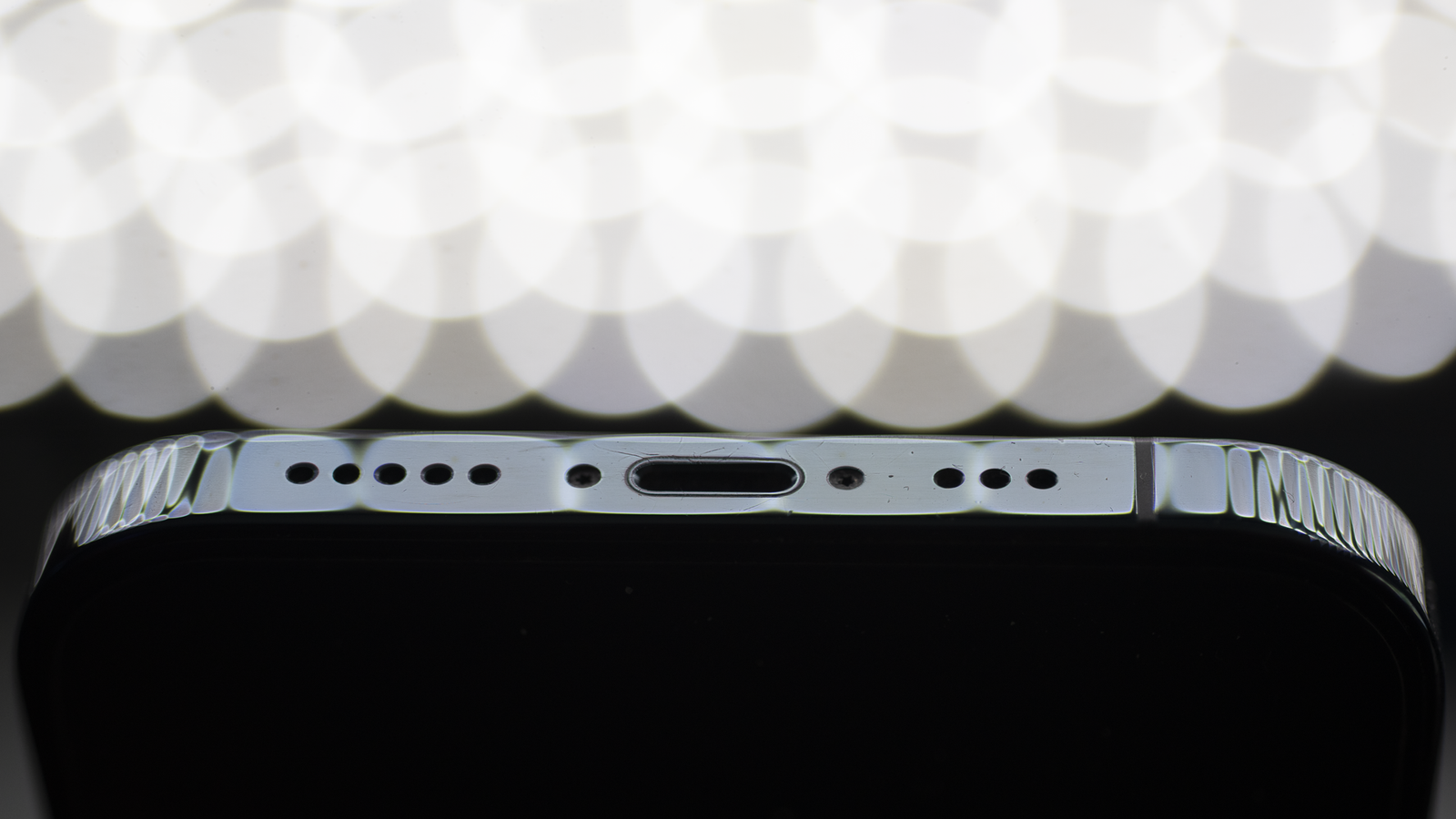 Apple Could Be Forced To Switch IPhone To USB C For Real This Time T3