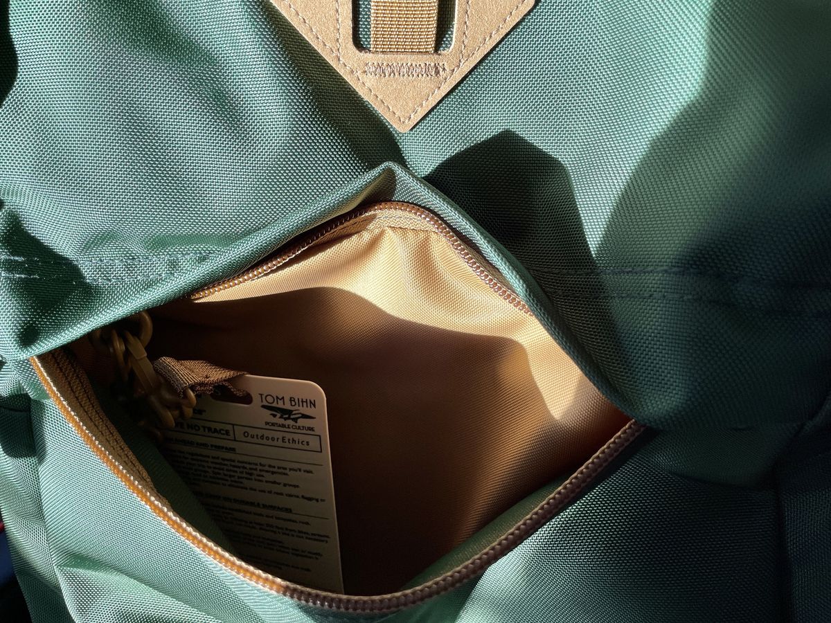 Tom Bihn Guide S Edition Paragon Backpack Review Simplicity At Its