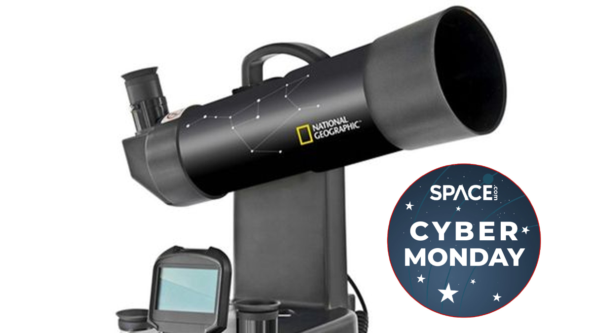 Save 20% on this National Geographic 70 Computerized Telescope and gift the stars this holiday