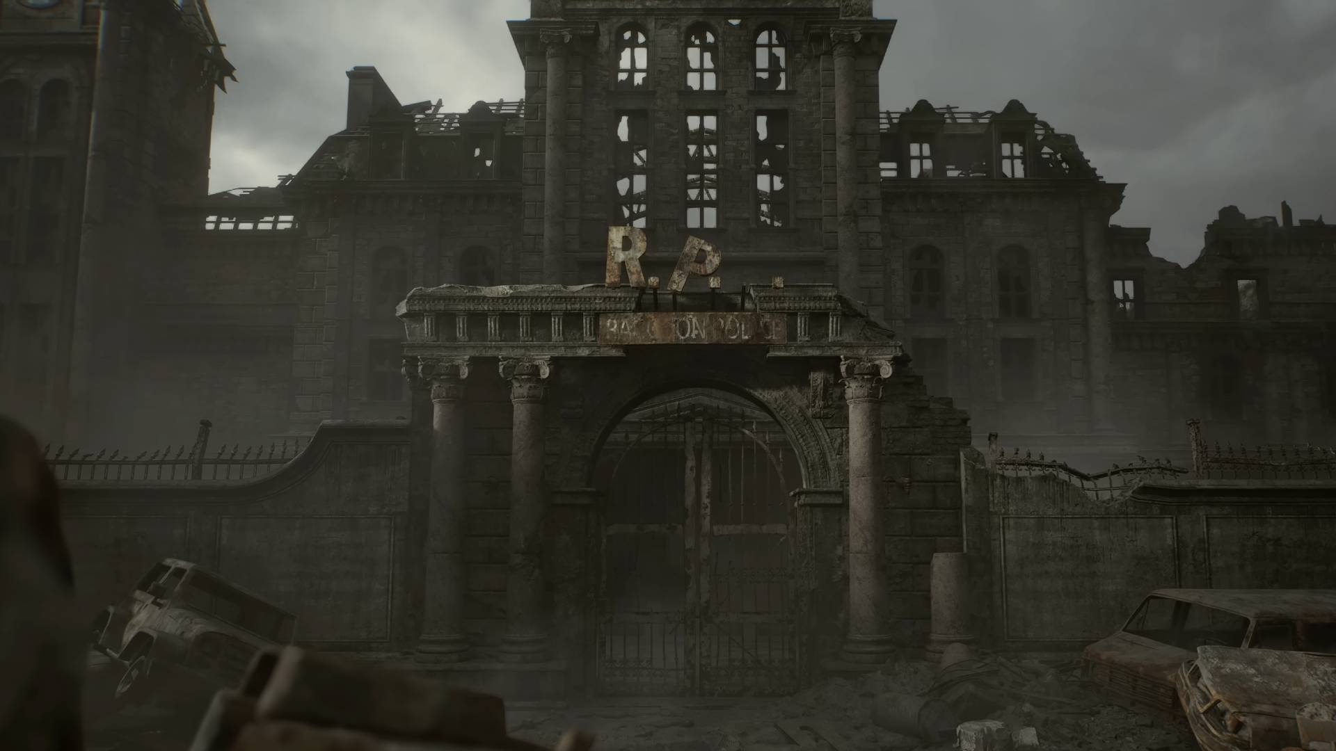 A destroyed Raccoon City Police Department in Resident Evil Requiem.