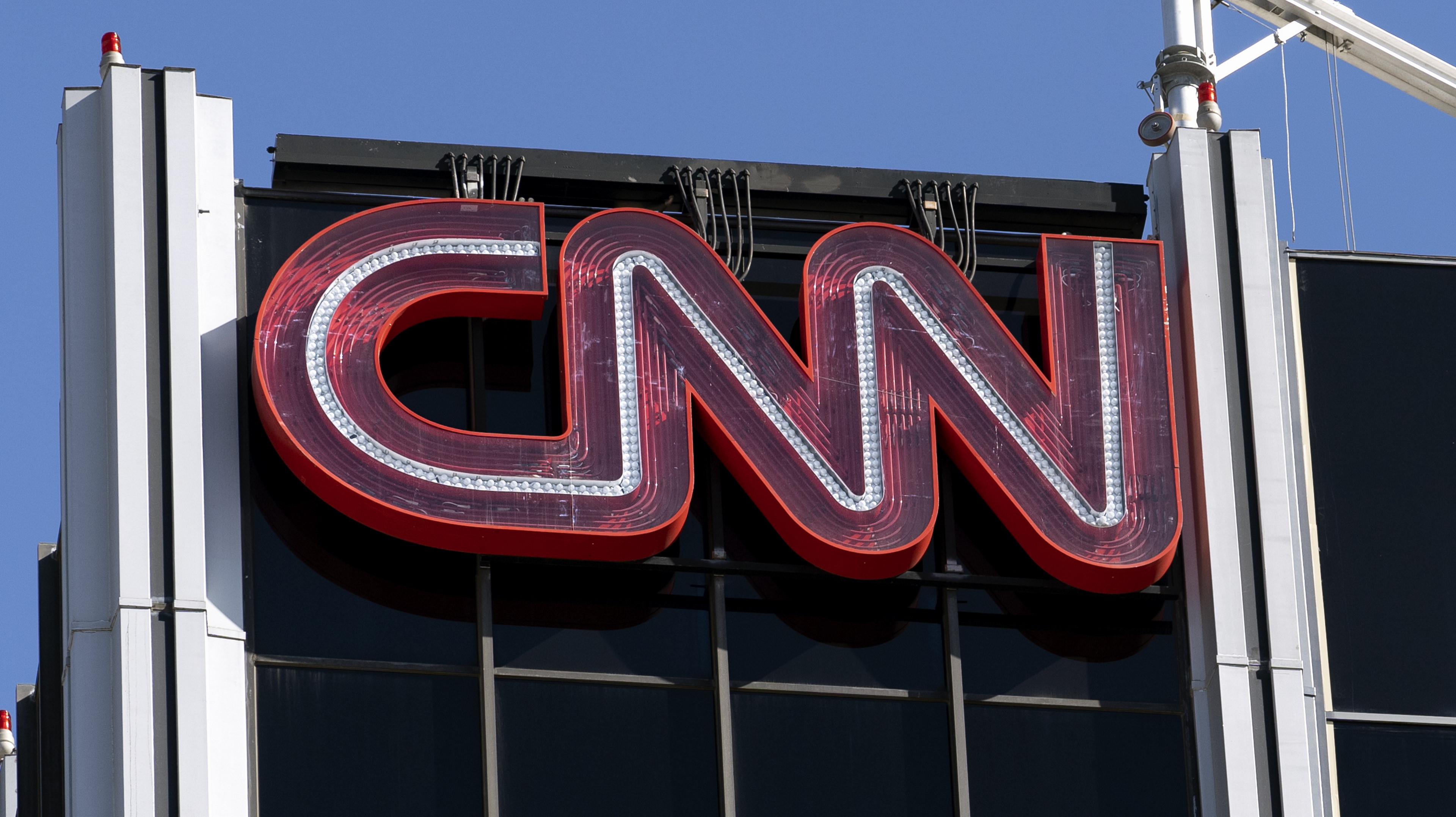  CNN faces accusations of an NFT rug pull 