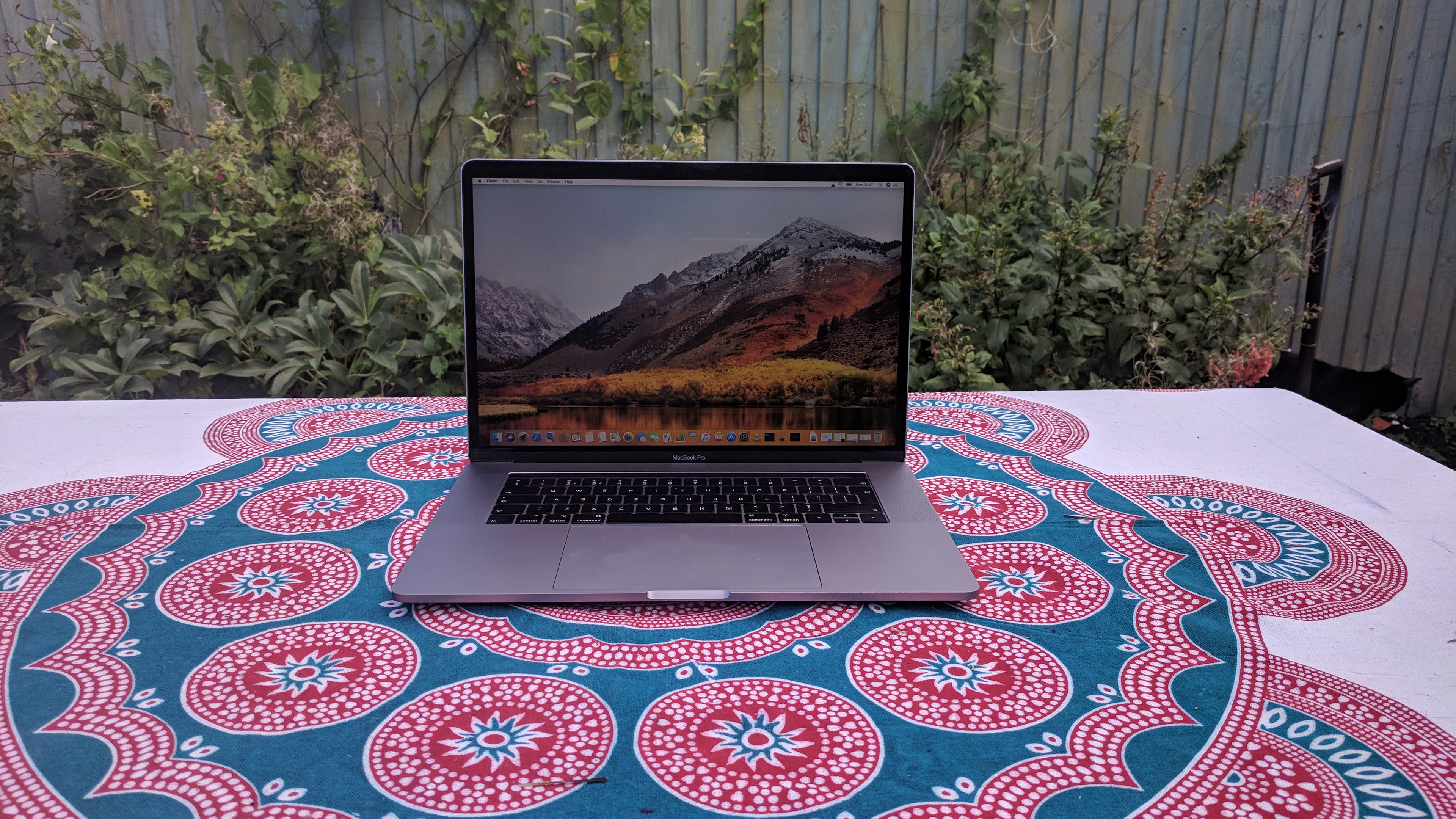 MacBook Pro (15-inch, Mid-2018)
