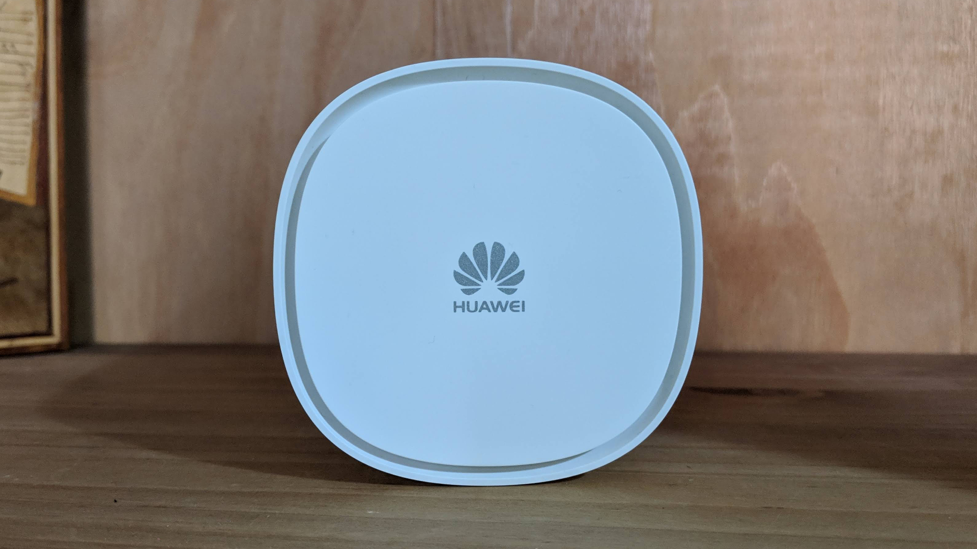 Vodafone Gigacube Huawei B S A Portable G Router Review Techradar