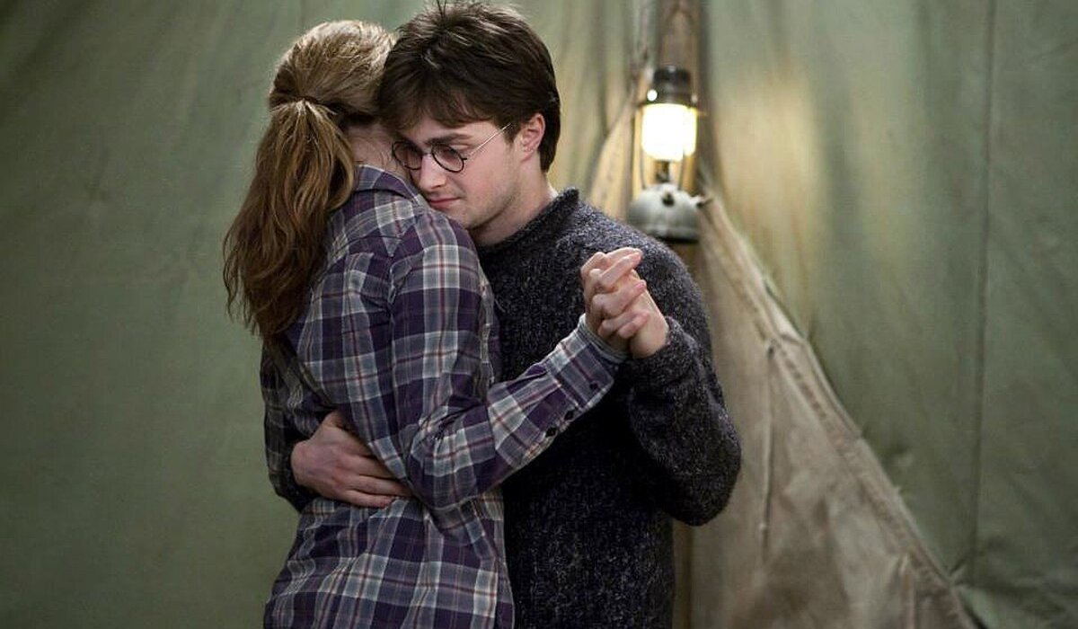 Harry Potter Reasons Why J K Rowling S Saga Should Be Turned Into