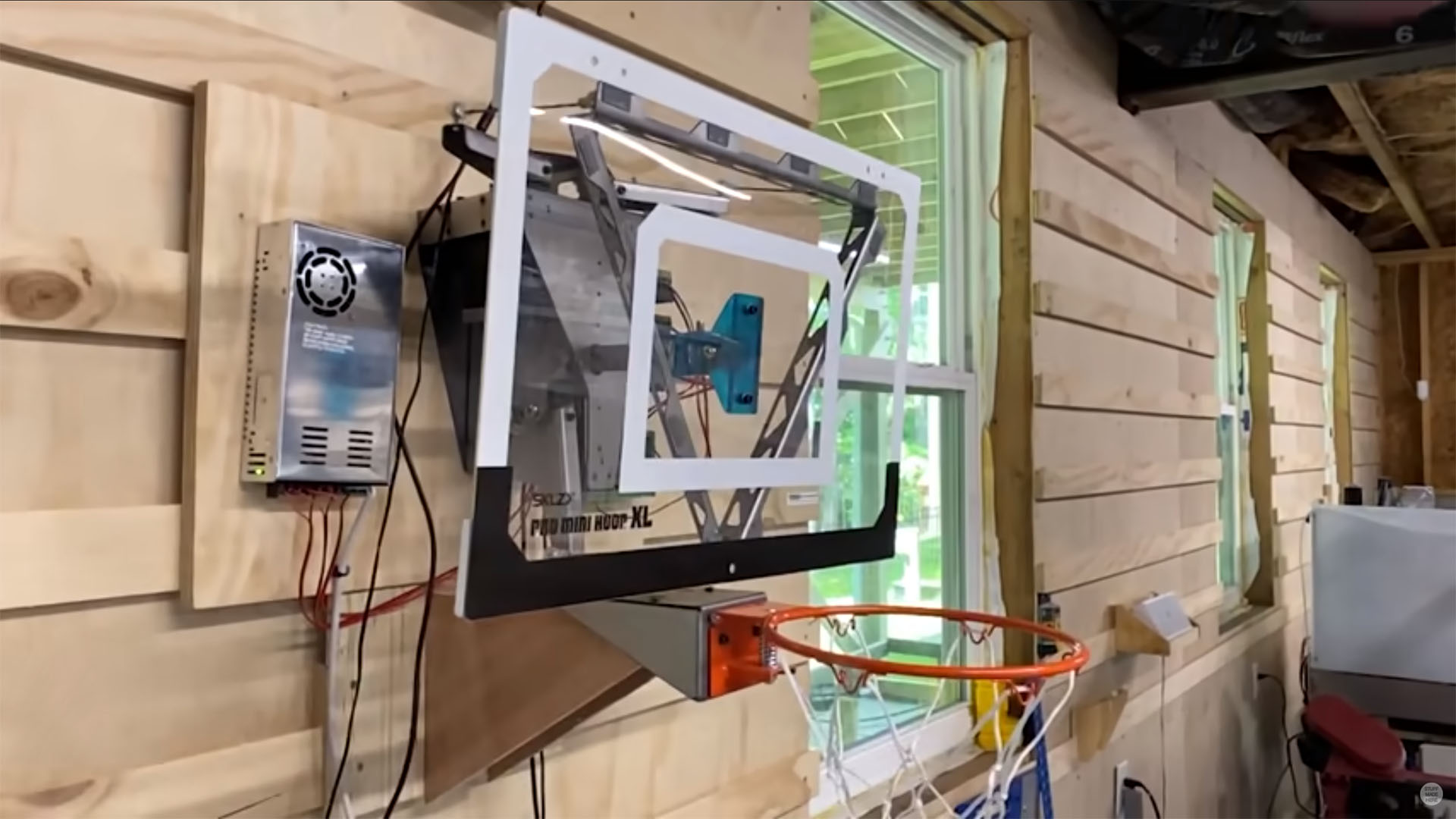 This robotic basketball hoop turns bricks into buckets