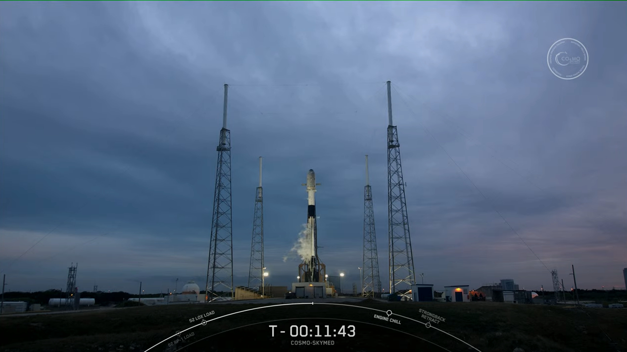 SpaceX delays rocket launch carrying Italian satellite due to bad weather thumbnail
