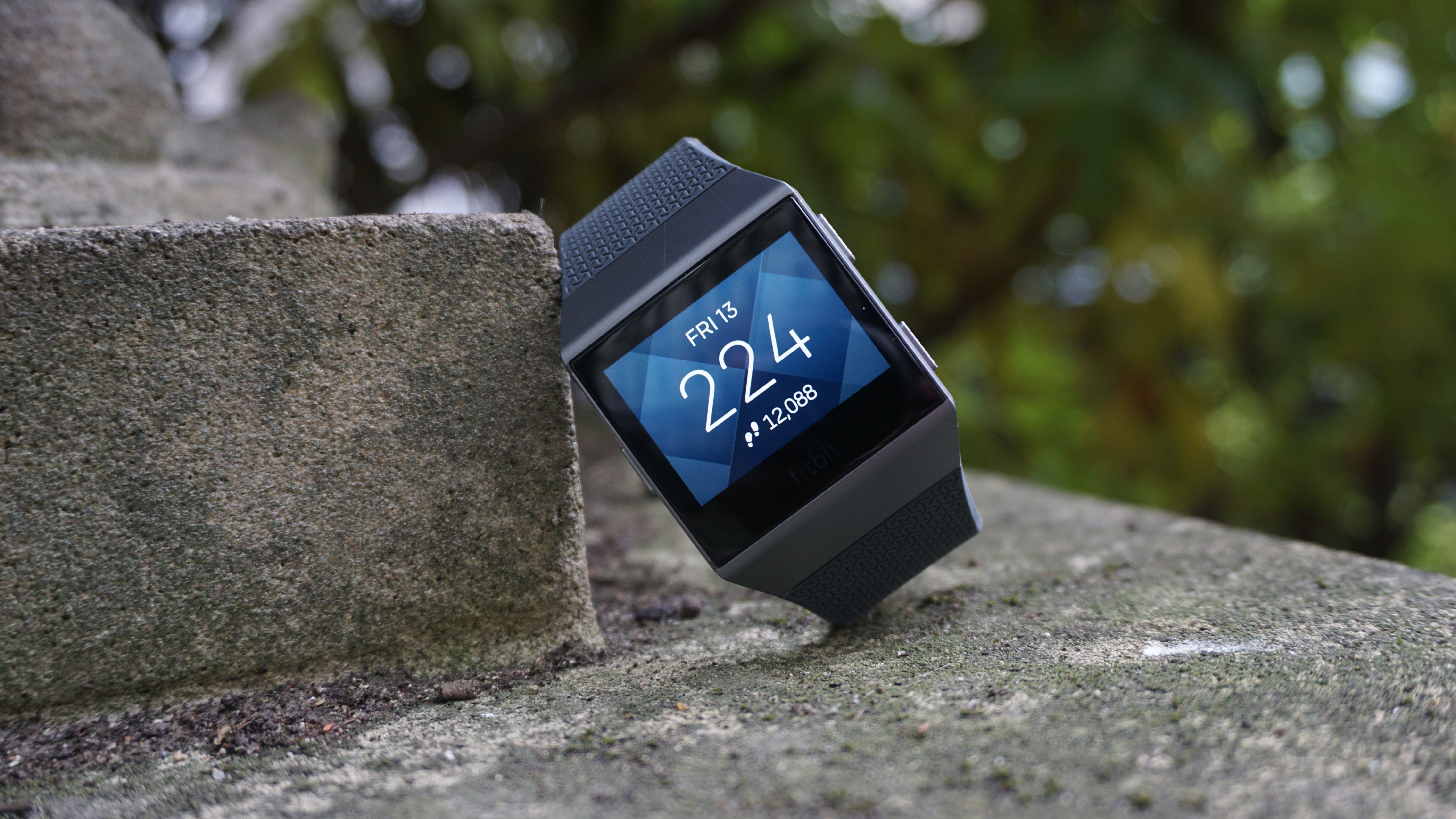 fitbit-ionic-2