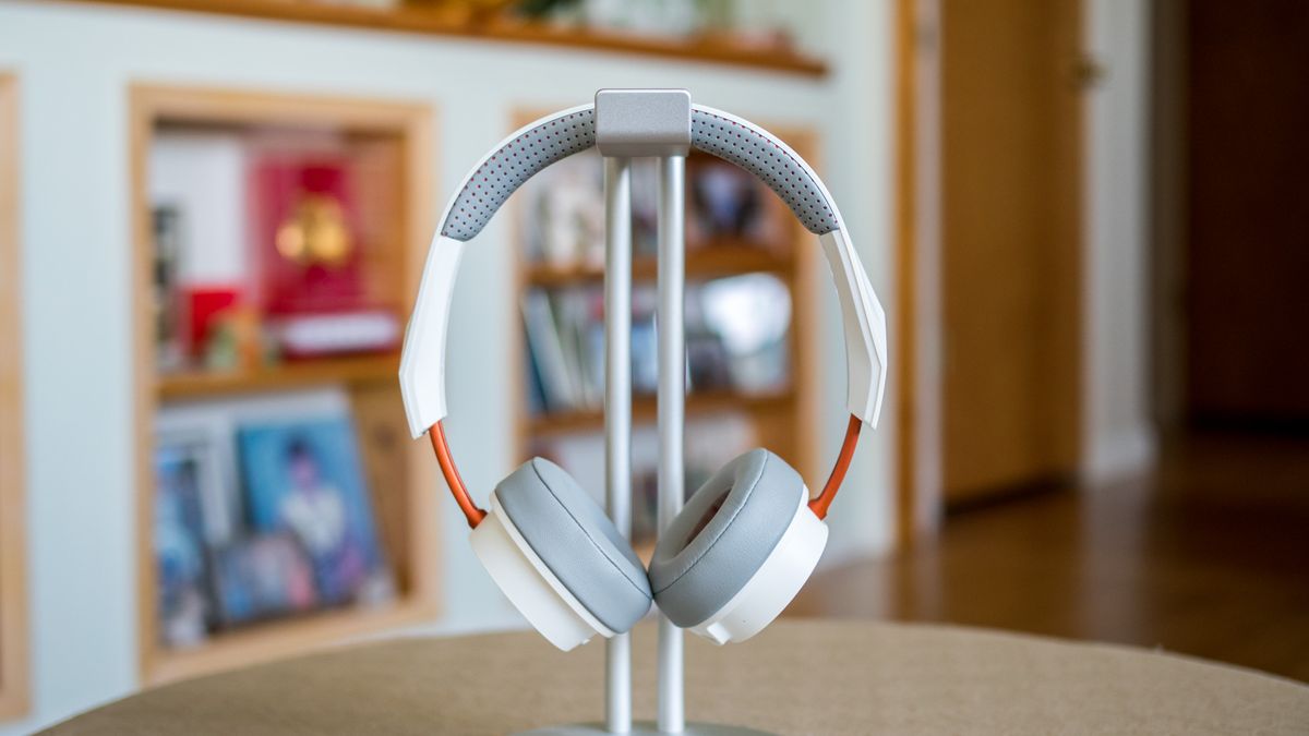 Plantronics Backbeat Series Review Techradar