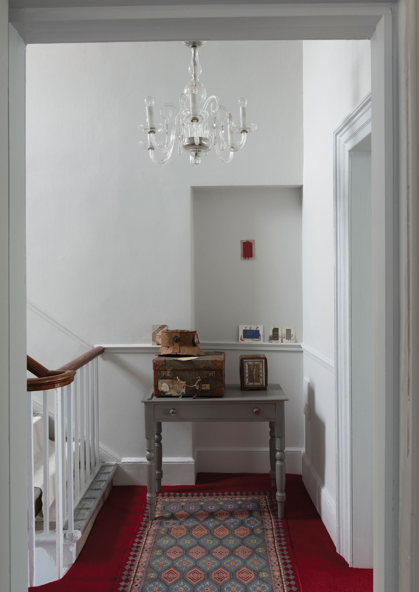 Hallway Paint Ideas Simple Ways To Add Color To Your Space Real Homes