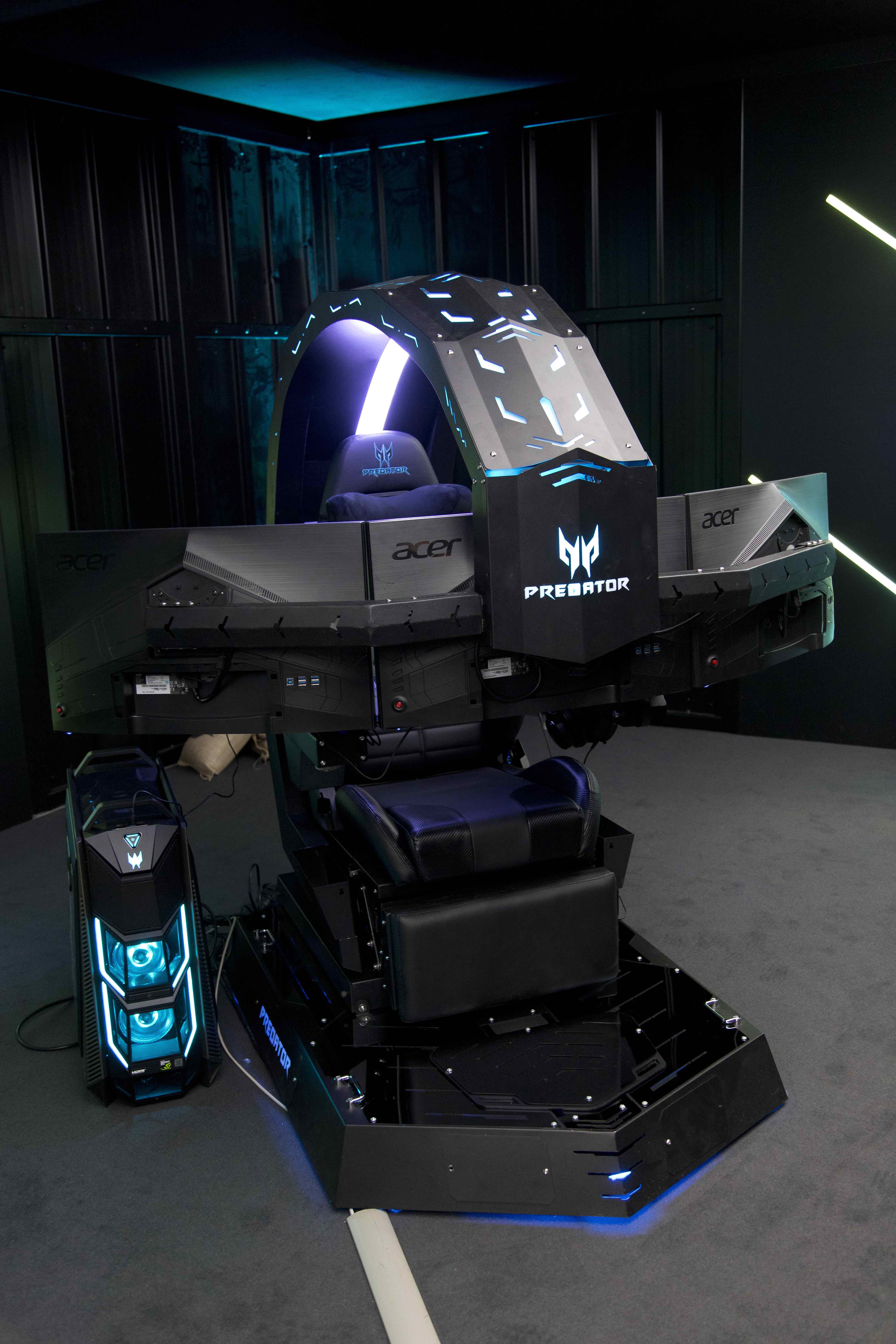 Acer S Insane Pc Gaming Throne Is Now Available In The Uae Iblogiblog