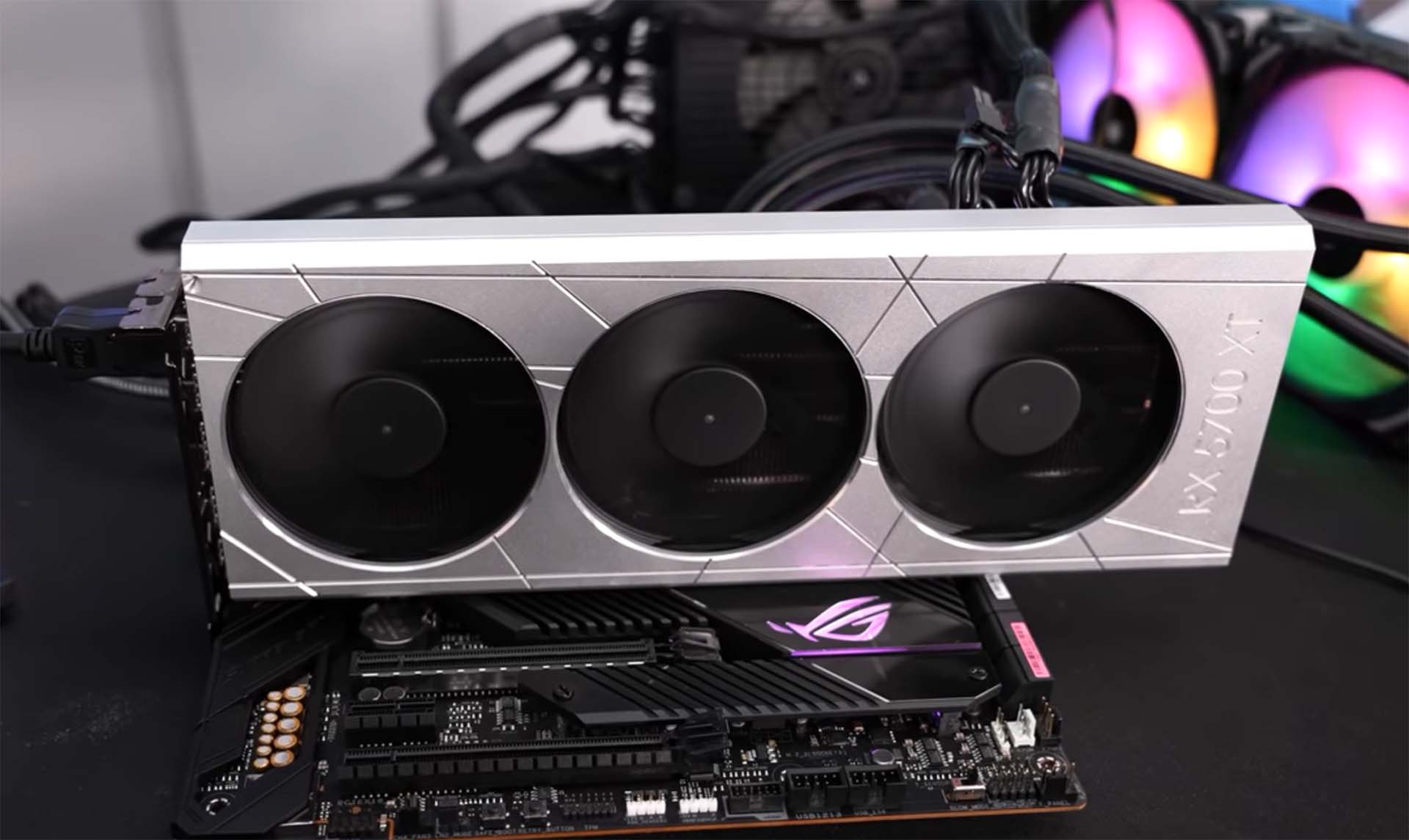  Noctua fan mod turns an unusable RX 5700 XT GPU into a beast 