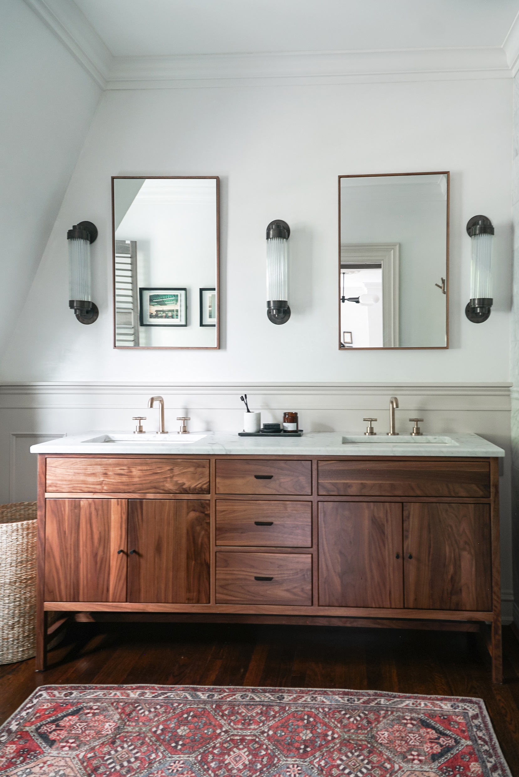 15 Bathroom Lighting Ideas To Brighten Your Space Beautifully Real Homes