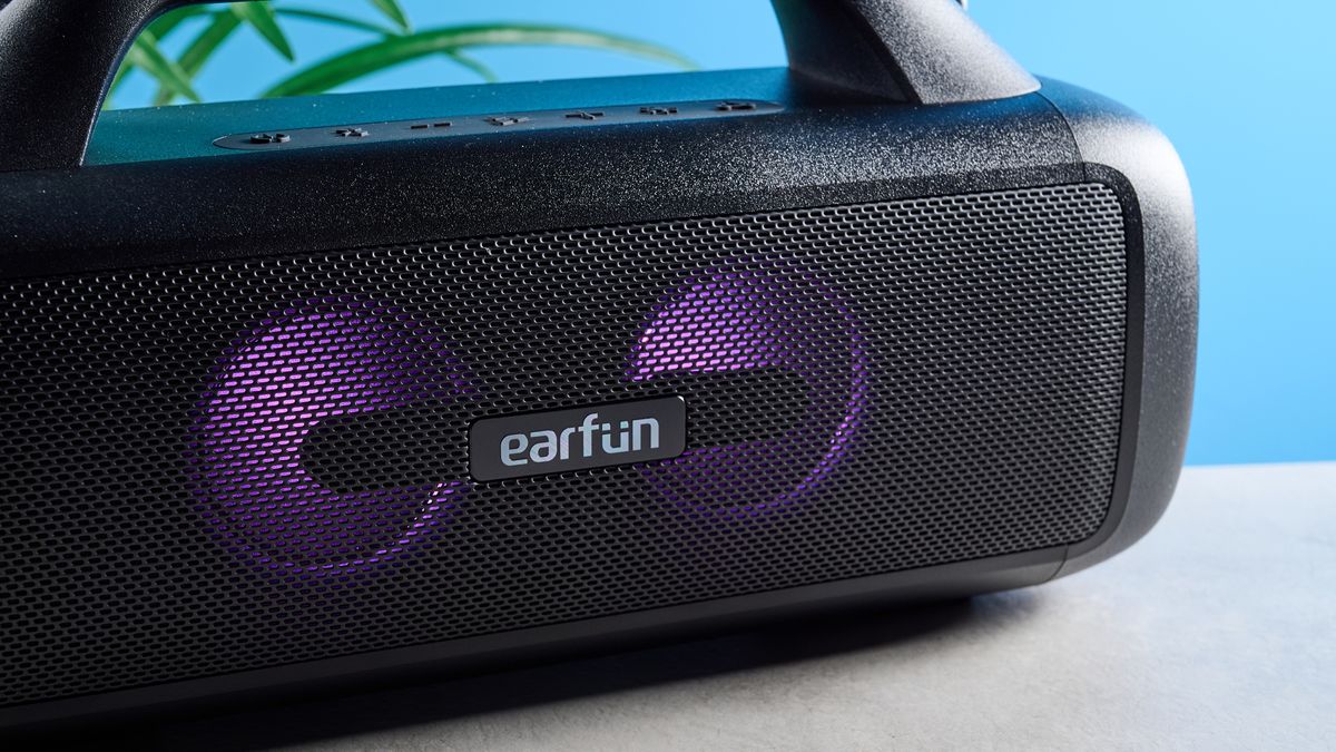 Earfun Uboom X Speaker Review Tom S Guide