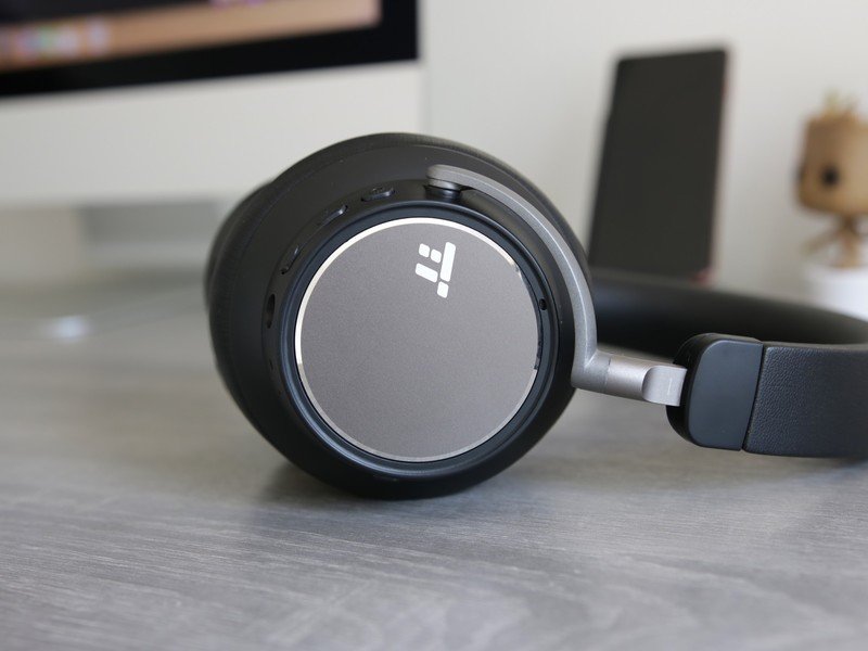 Taotronics Hybrid Anc Headphones Tt Bh Review The Budget Champ