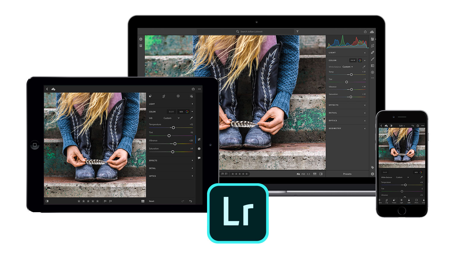 Adobe launches photography service Lightroom CC
