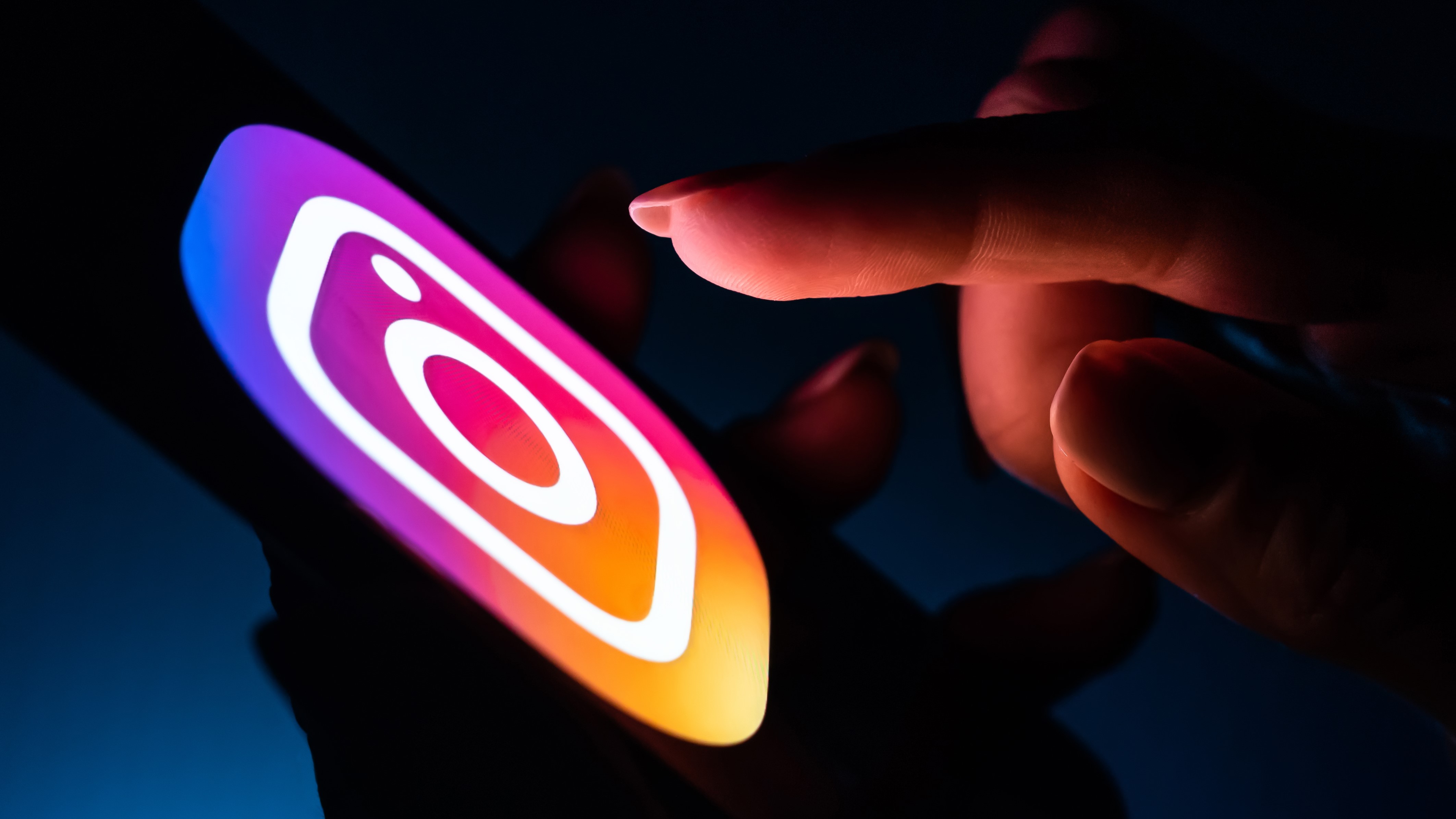 How to use Instagram in dark mode with iOS and Android | TechRadar