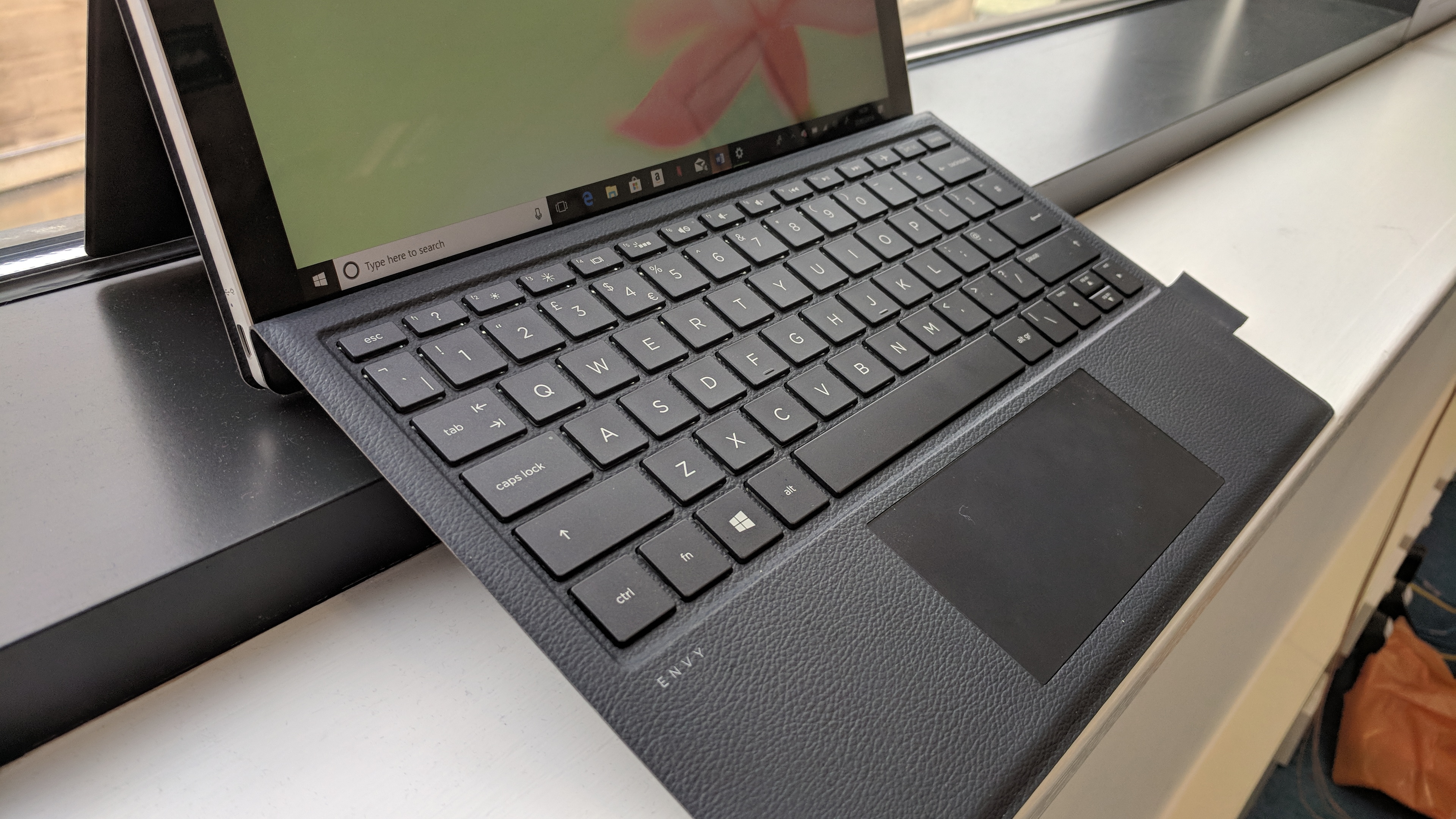 HP Envy x2