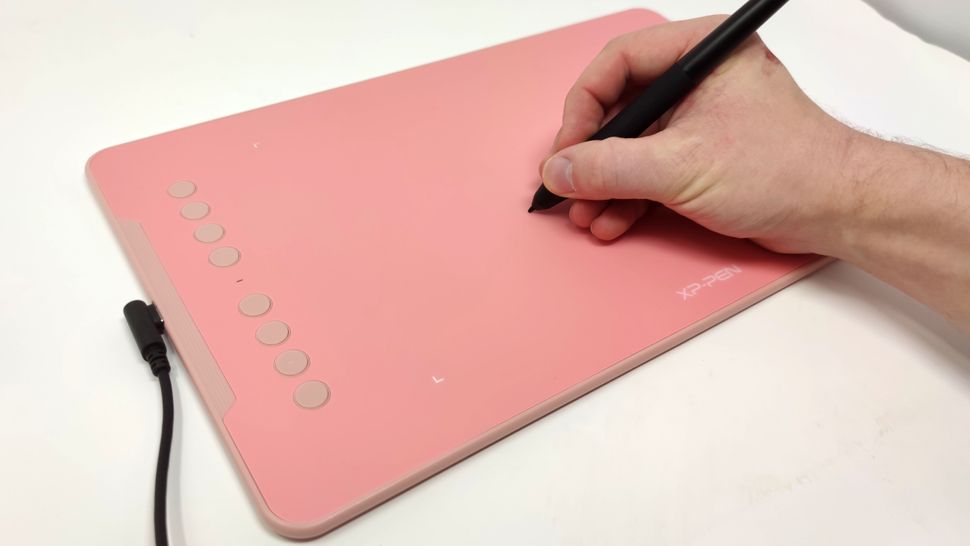 Xp Pen Deco V Review Comfortable Drawing Tablet Hits That Midrange