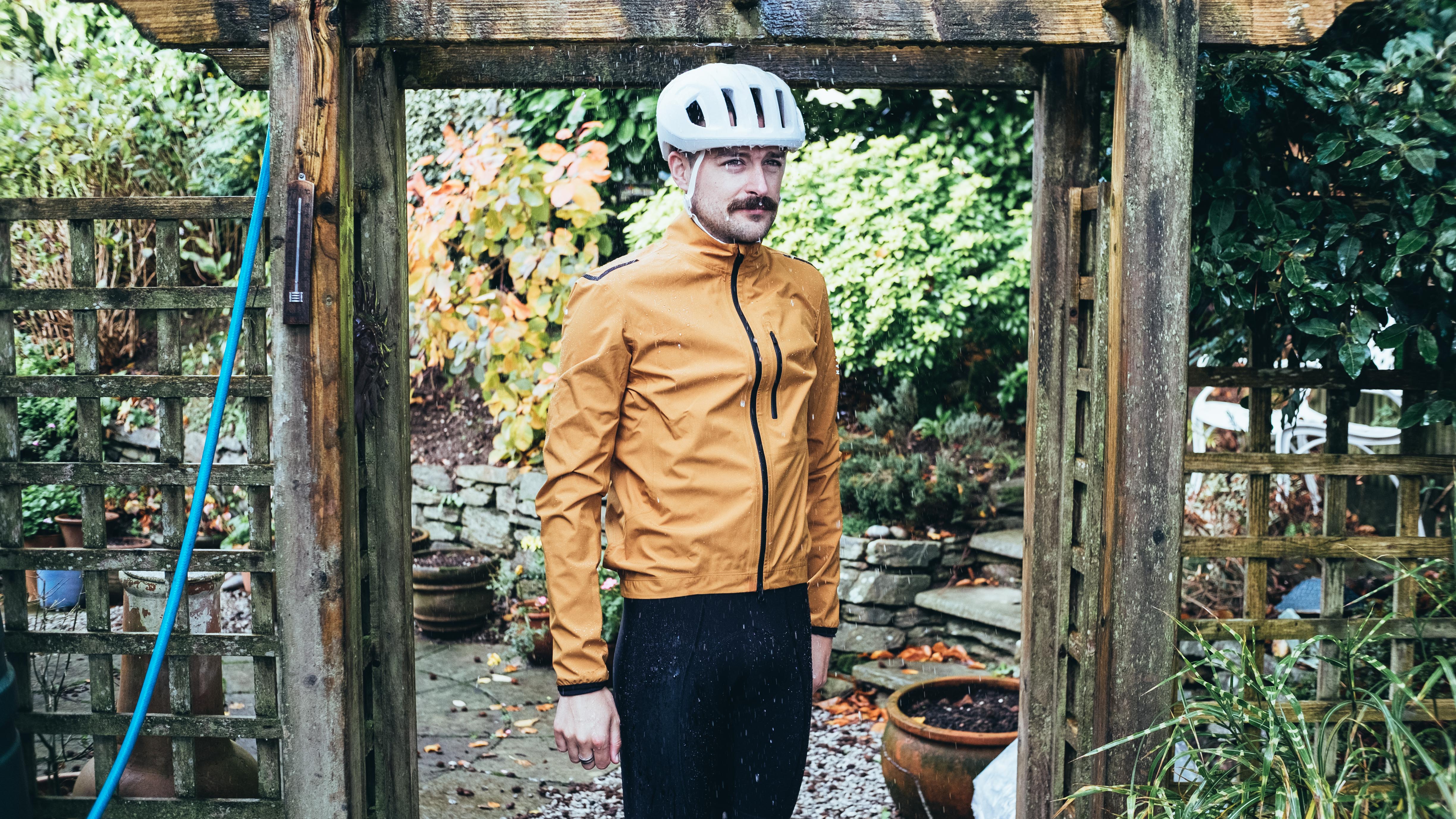 Castelli Commuter Reflex Jacket review – I couldn't believe just how  reflective it is