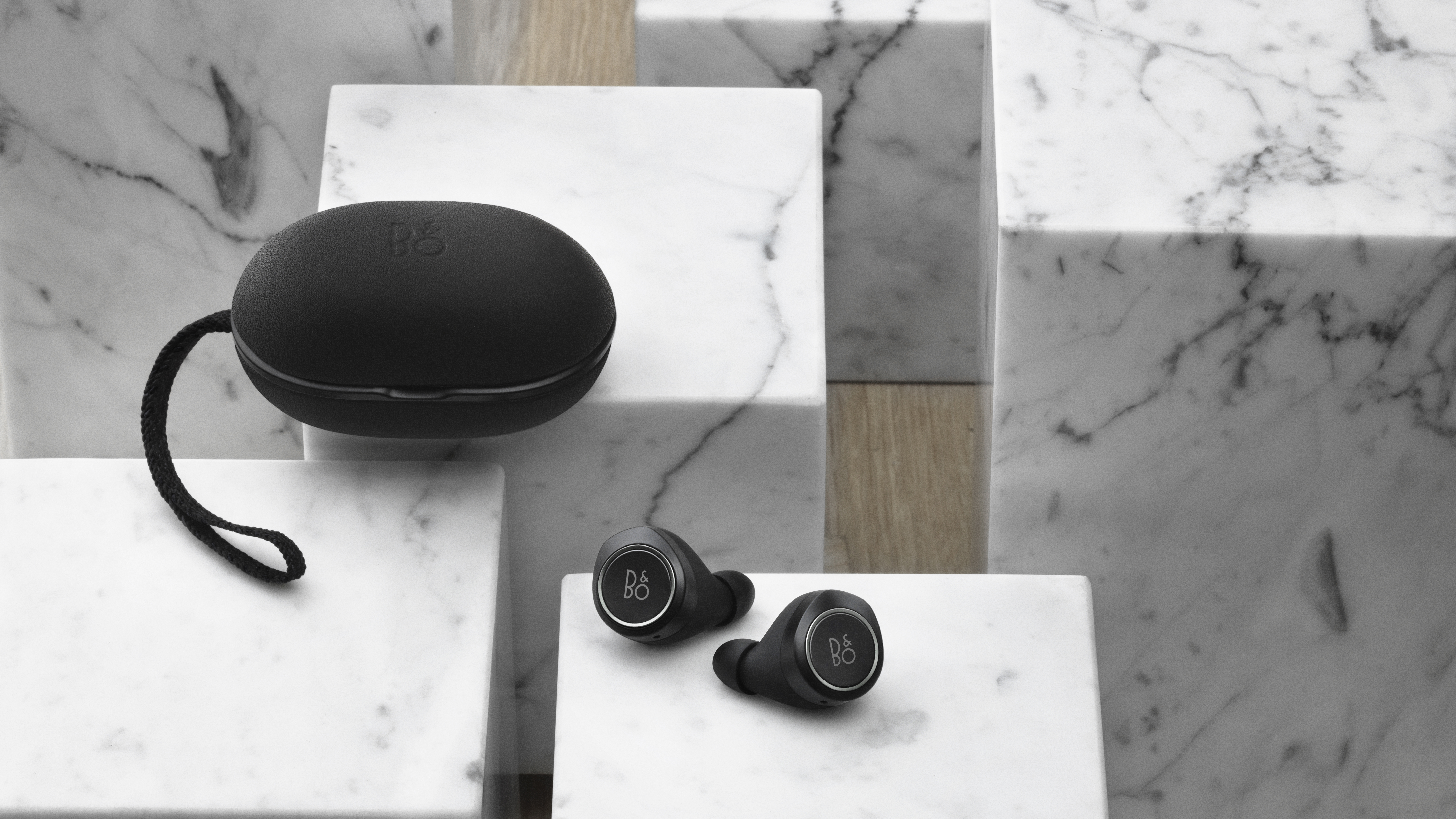 B&O Beoplay E8 Wireless Earphones