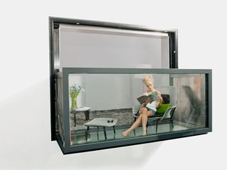 The Bloomframe window transforms into a balcony at the click of a button!