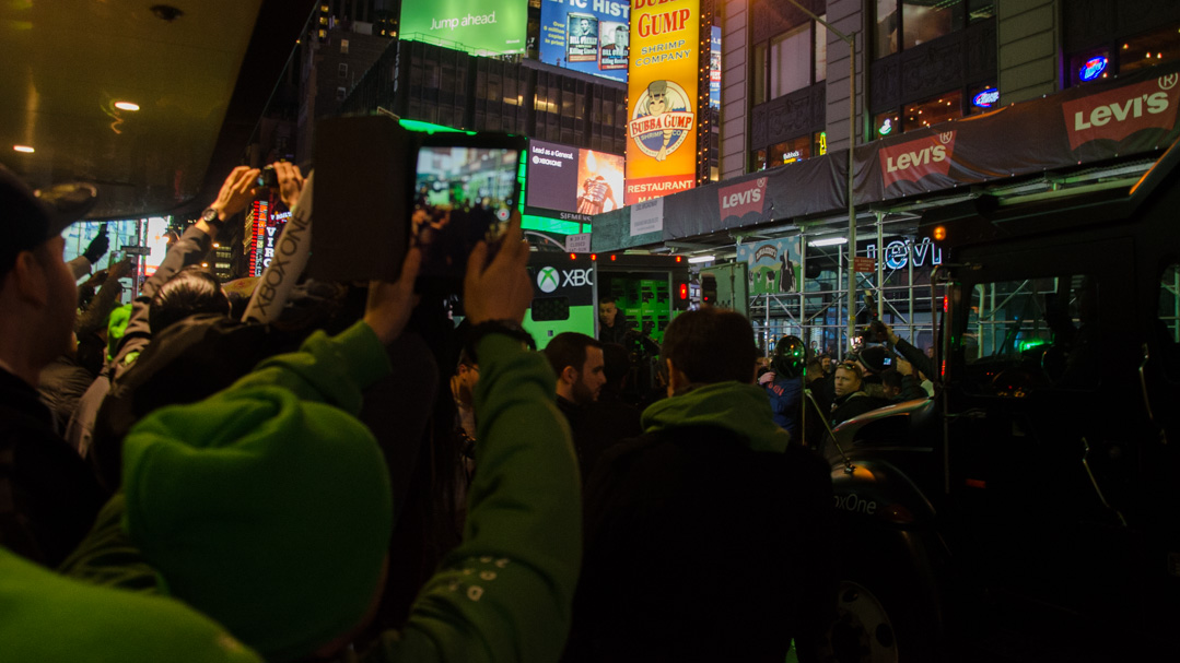 Xbox One, Midnight Launch, Times Square, New York