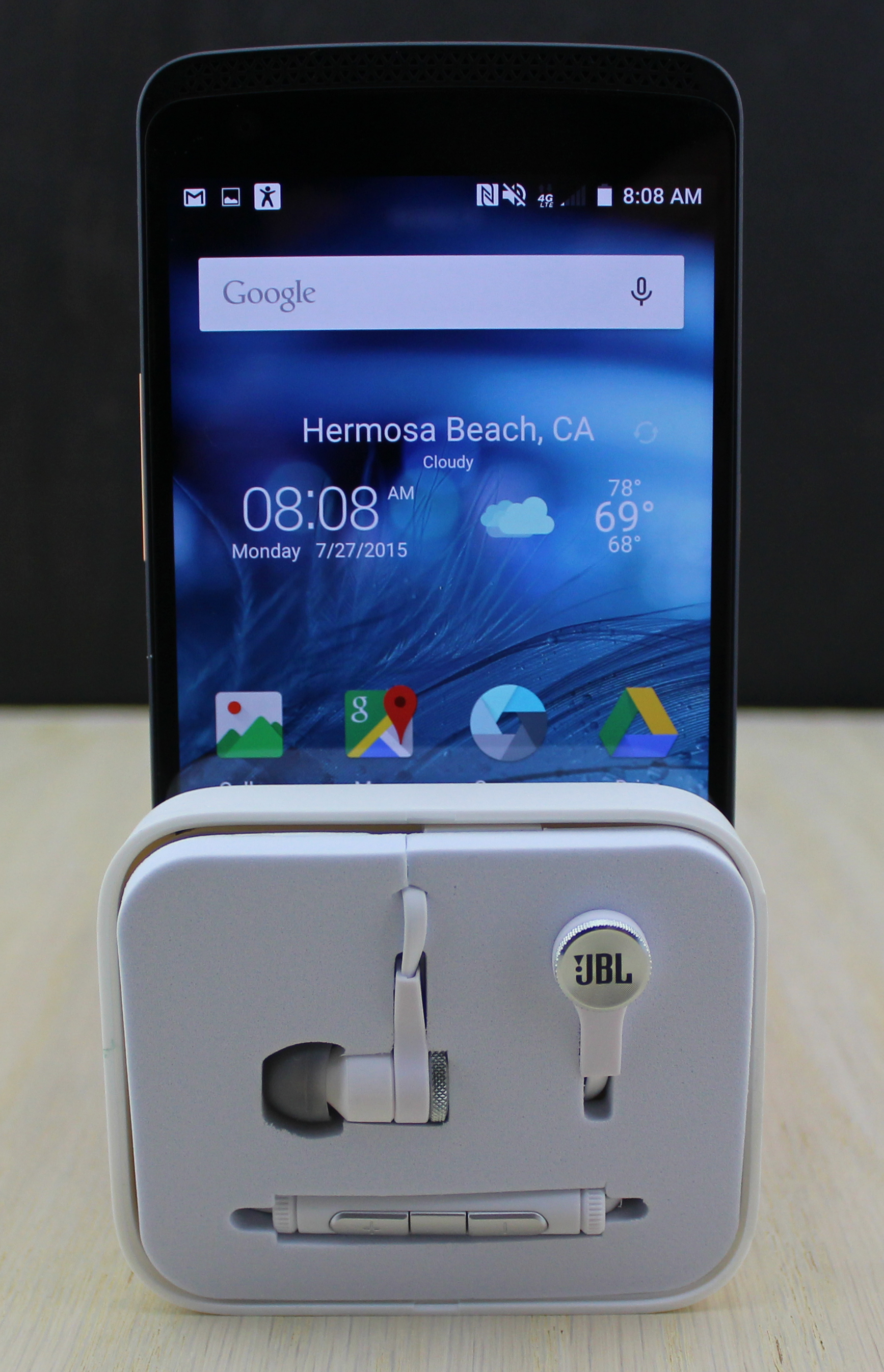 ZTE Axon review