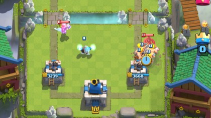 How to play Clash Royale