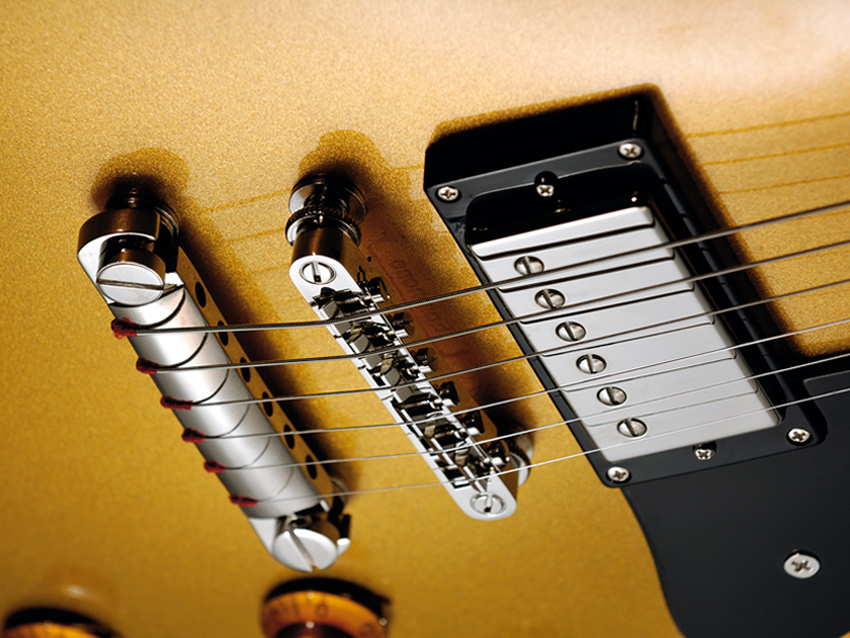 The Epiphone's tailpiece is strung backwards, just how Bonamassa likes it.