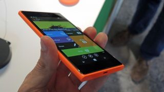 Nokie Lumia 735