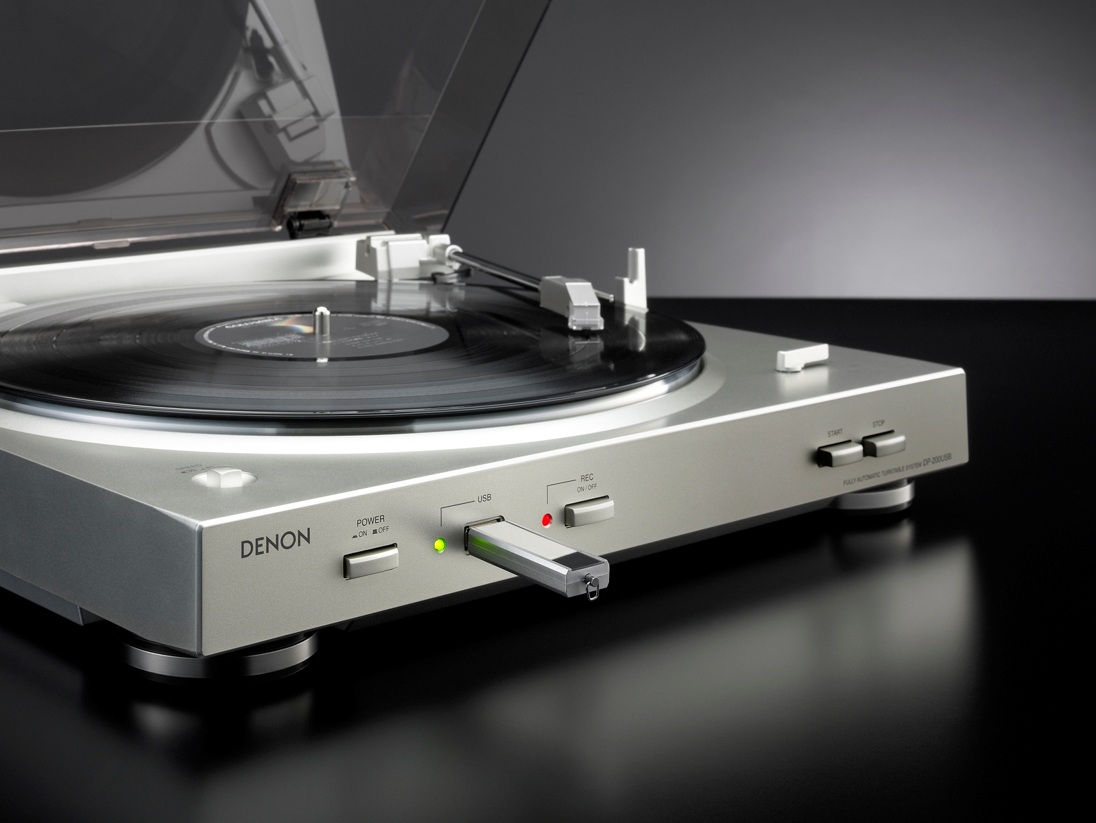 Denon&#039;s vinyl to MP3 turntable brings records to the digital age