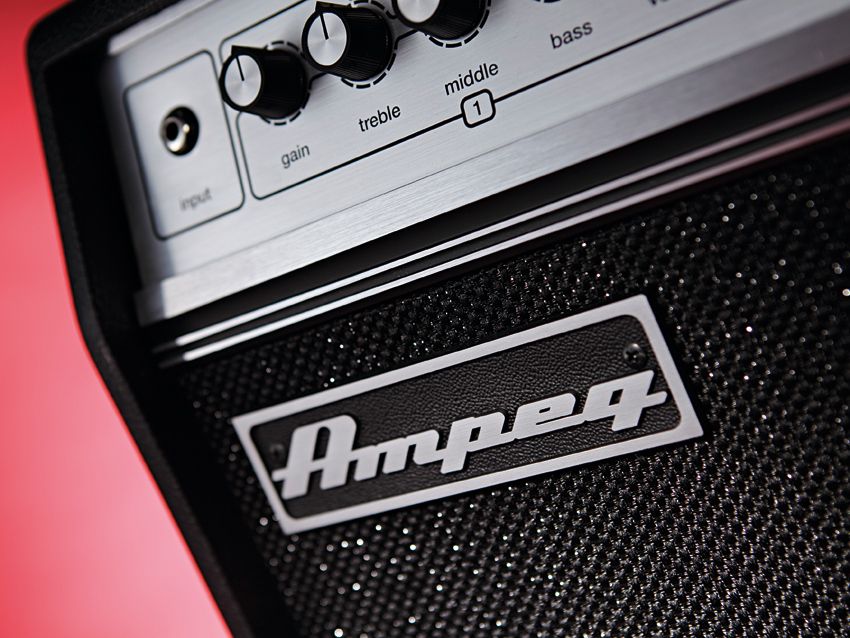 The GVT52 bears the design hallmarks of classic Ampeg guitar amps.