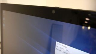 Dell OptiPlex 24 7000/7440 All-in-One close up